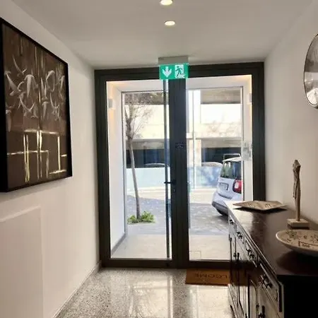 9 Muses Apartment Larnaca